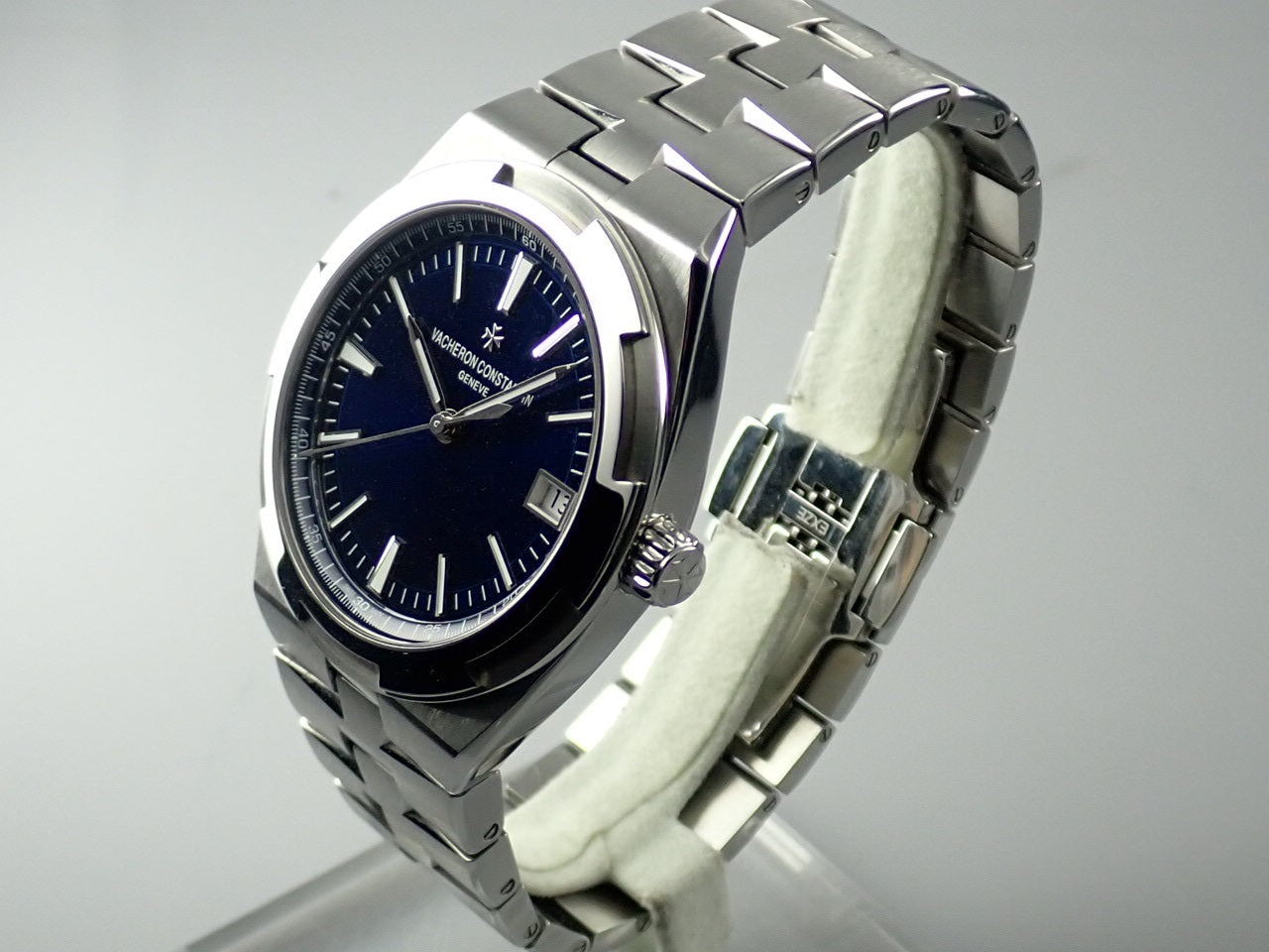 Vacheron Constantin Overseas Blue Dial &lt;Warranty, Box, etc.&gt;