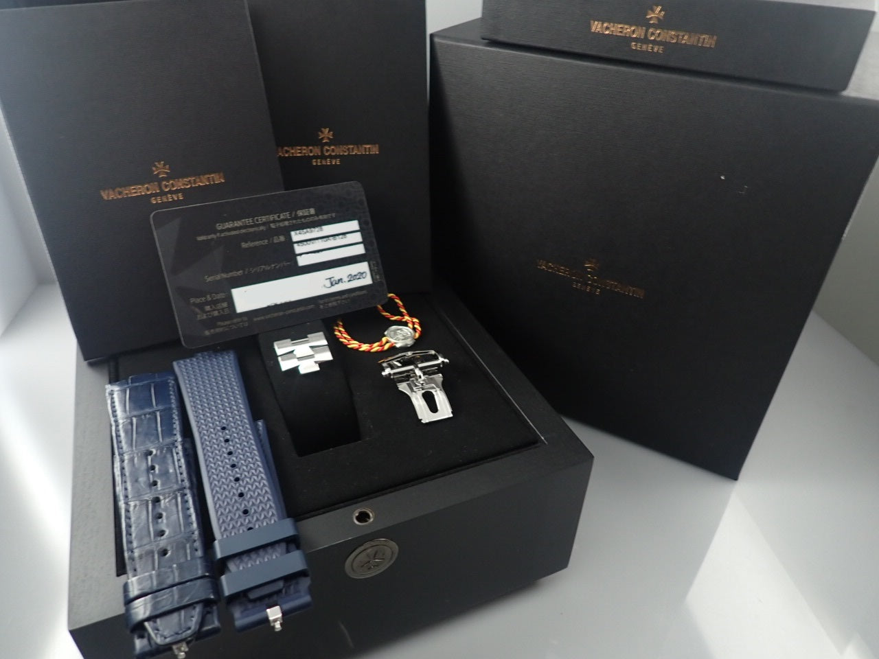 Vacheron Constantin Overseas Blue Dial &lt;Warranty, Box, etc.&gt;