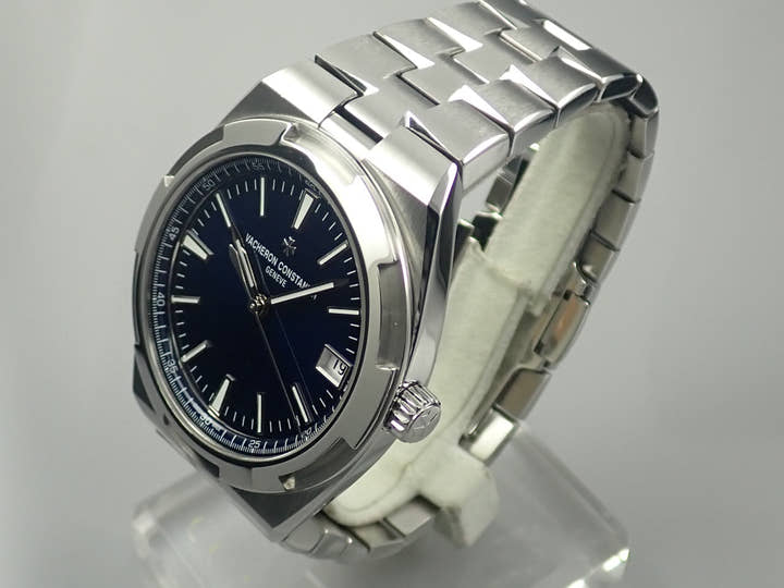 ヴァシュロンコンスタンタン オーヴァーシーズ Ref.4500V/110A-B128 ブルー文字盤 中古 overseas-67