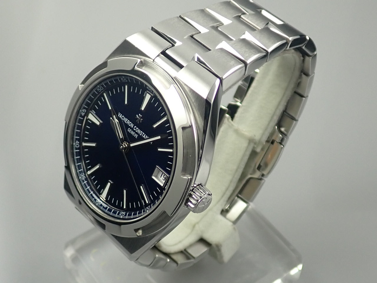 Vacheron Constantin Overseas Blue Dial &lt;Warranty, Box, etc.&gt;