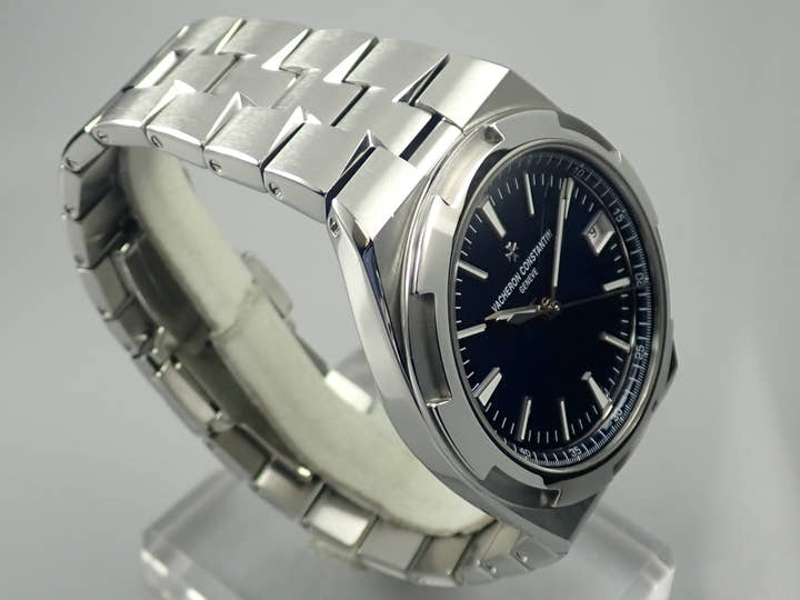 ヴァシュロンコンスタンタン オーヴァーシーズ Ref.4500V/110A-B128 ブルー文字盤 中古 overseas-67