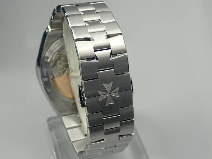 ヴァシュロンコンスタンタン オーヴァーシーズ Ref.4500V/110A-B128 ブルー文字盤 中古 overseas-67