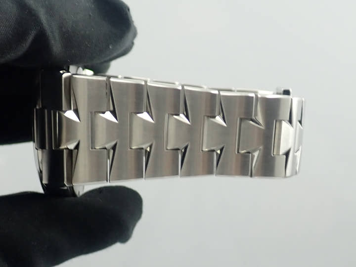 Vacheron Constantin Overseas Large <Warranty, Box, etc.>