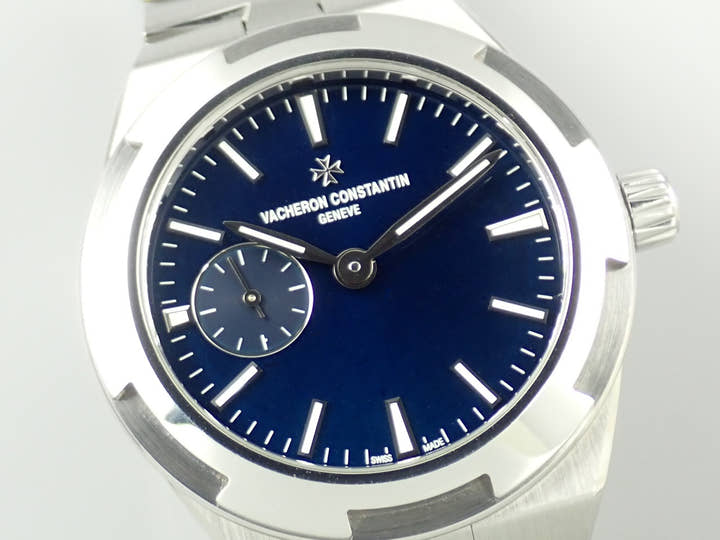 Vacheron Constantin Overseas Ref.2300V/100A-B170 Blue Dial Used K23M6822