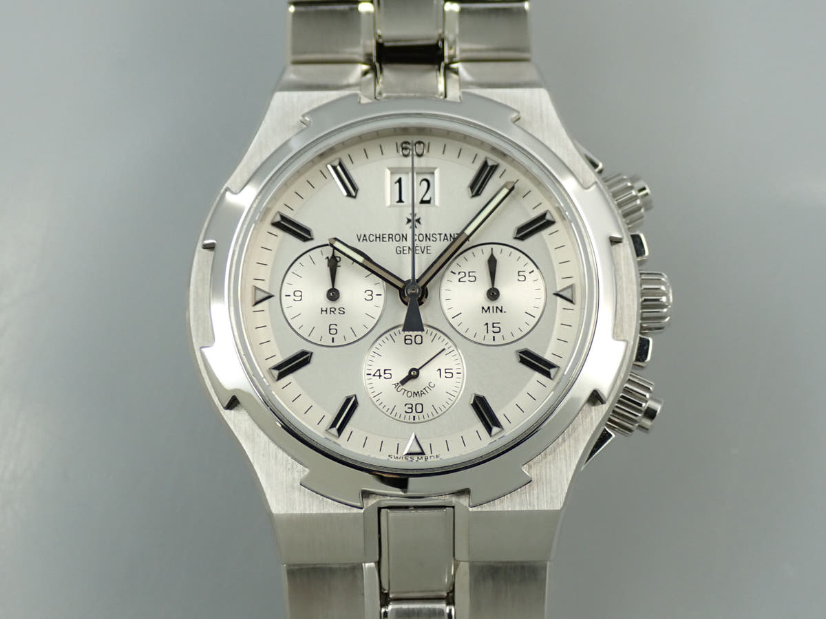ヴァシュロンコンスタンタン オーヴァーシーズ クロノグラフ Ref.49140/423A-8790 シルバー文字盤 中古 13WUTU6S