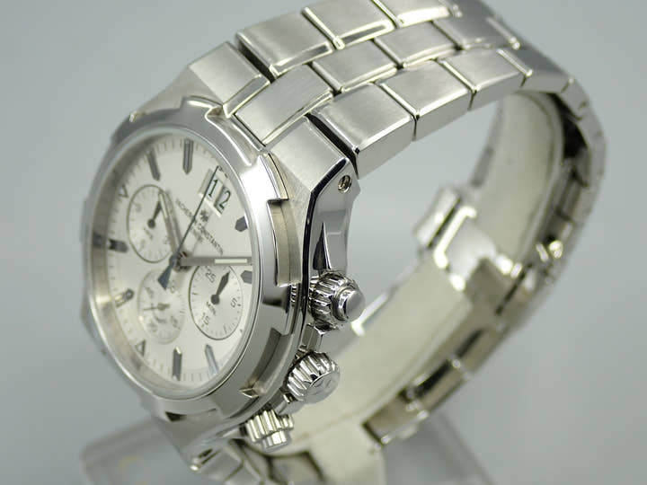 ヴァシュロンコンスタンタン オーヴァーシーズ クロノグラフ Ref.49140/423A-8790 シルバー文字盤 中古 13WUTU6S