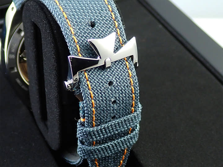 ヴァシュロンコンスタンタン オーヴァーシーズ エベレスト Ref.7910V/000T-B922 グレーブルー文字盤 極美品 P9X06744