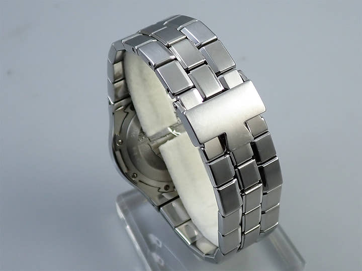 ヴァシュロンコンスタンタン オーヴァーシーズ Ref.42050/423A サーモン文字盤 中古 0MH800HF
