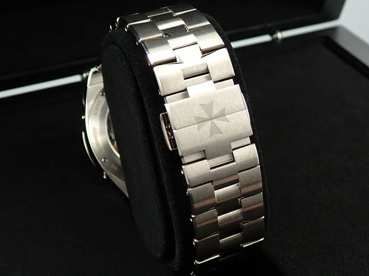 ヴァシュロンコンスタンタン オーヴァーシーズ エクストラフラット パーペチュアルカレンダー Ref.4300V/120G-B945 ブルー文字盤 美品 65F00JFA