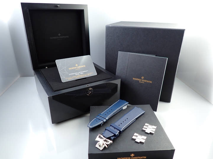 ヴァシュロンコンスタンタン オーヴァーシーズ Ref.4500V/110A-B128 ブルー文字盤 未使用 J6333969