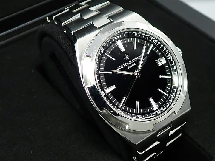 Vacheron Constantin Overseas Ref. 4500V/110A-B483 Black Dial Used V1S81184