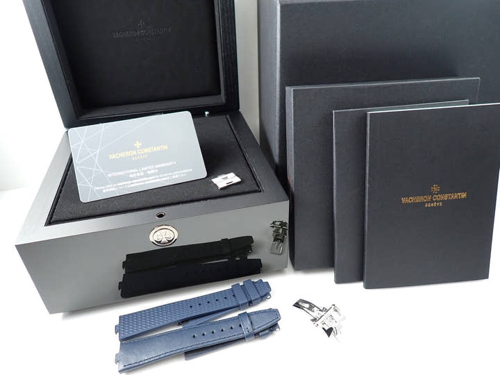 ヴァシュロンコンスタンタン オーヴァーシーズ オートマティック Ref.2305V/100A-B170 ブルー文字盤 極美品 SJA11JFJ