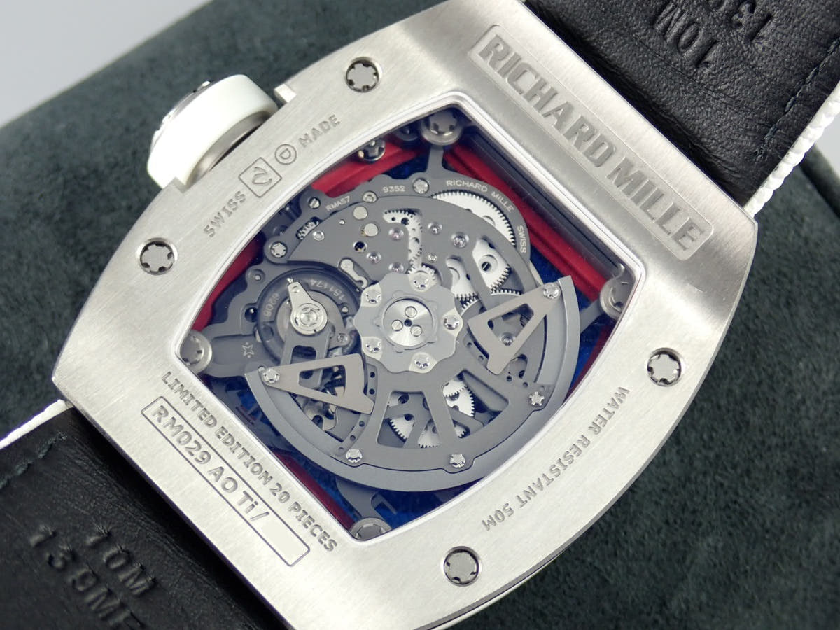 リシャールミル オーバーサイズデイト Ref.RM029 ホワイト/レッド文字盤 中古 oversizedate-3