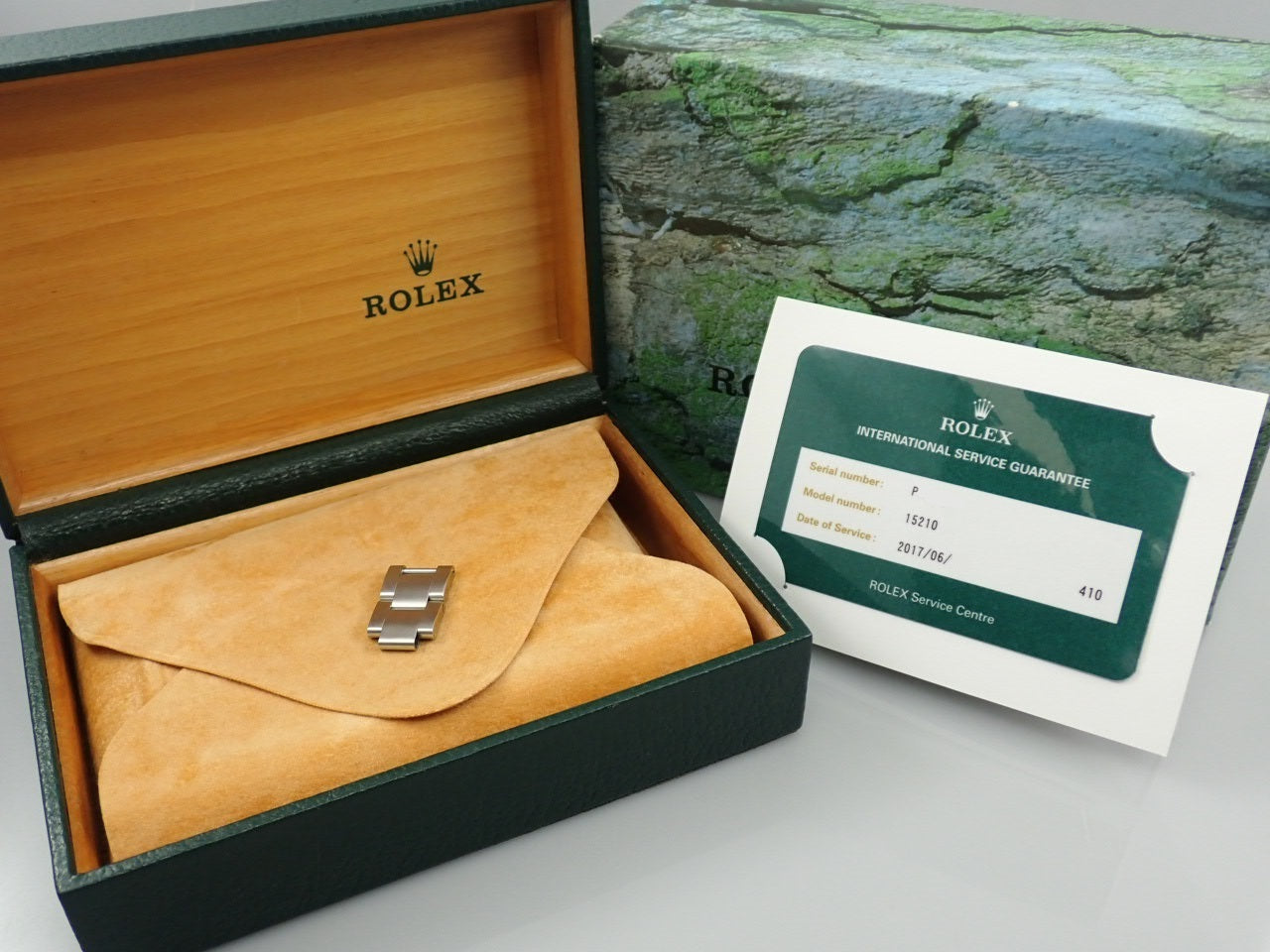 Rolex Oyster Perpetual Date Engine Turned Bezel &lt;Warranty, Box, etc.&gt;