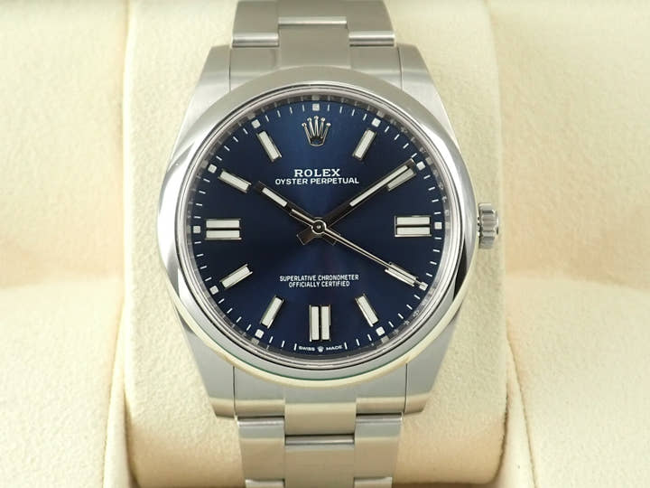 ロレックス オイスターパーペチュアル41 Ref.124300 ステンレススチール ブライトブルー文字盤