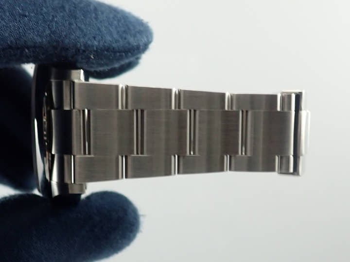 ロレックス オイスターパーペチュアル36 Ref.126000 ステンレススチール ブラック文字盤