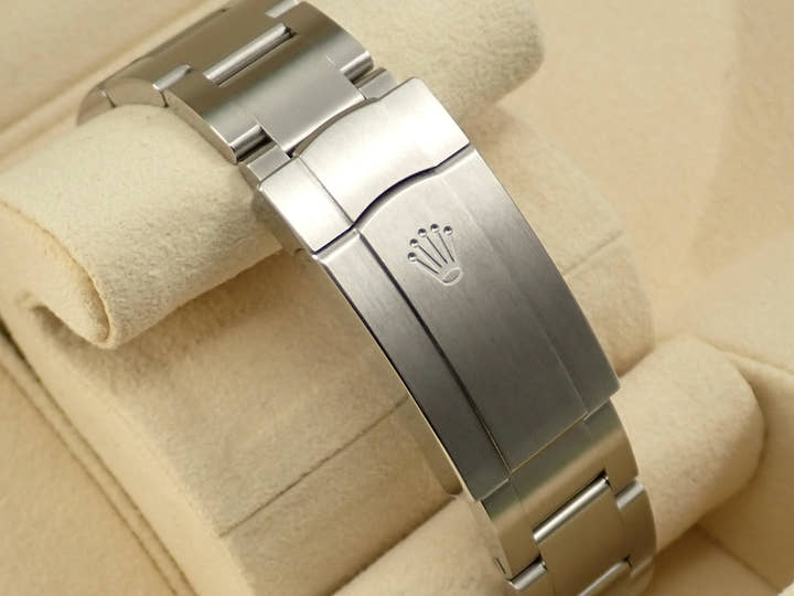ロレックス オイスターパーペチュアル41 Ref.124300 ステンレススチール ターコイズ文字盤 極美品 2T205785