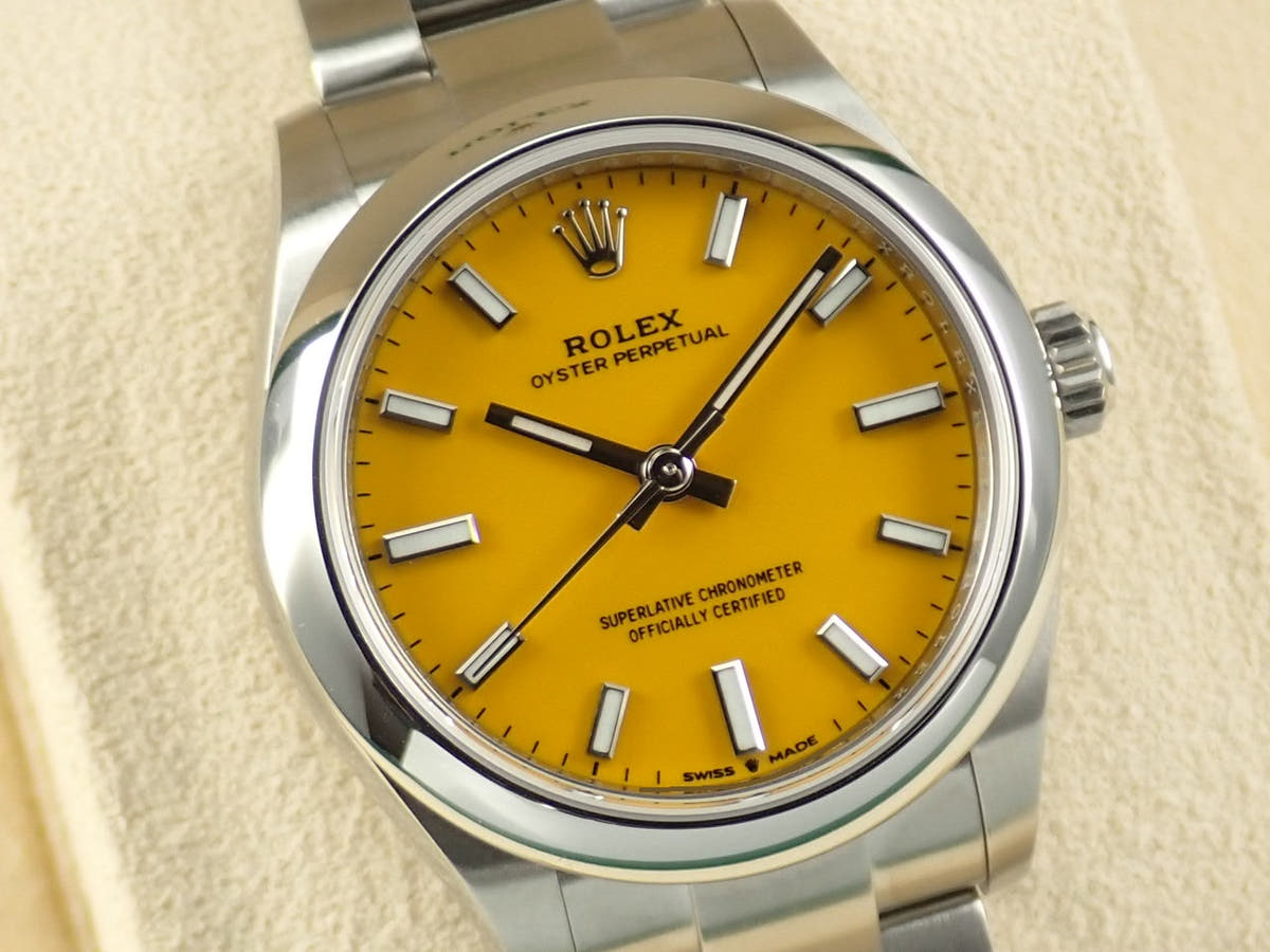 ロレックス オイスターパーペチュアル31 Ref.277200 イエロー文字盤 未使用 YPV32829