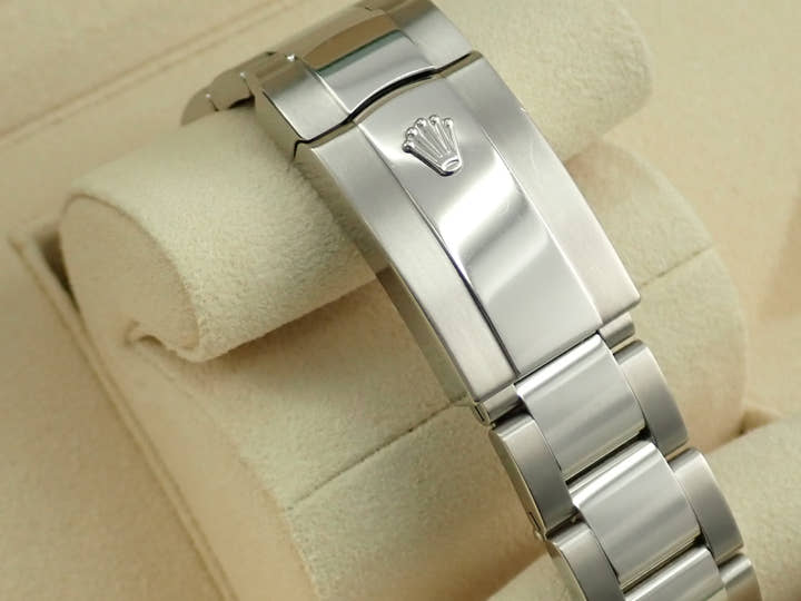 Rolex Oyster Perpetual Date Ref. 115200 Stainless Steel White Dial