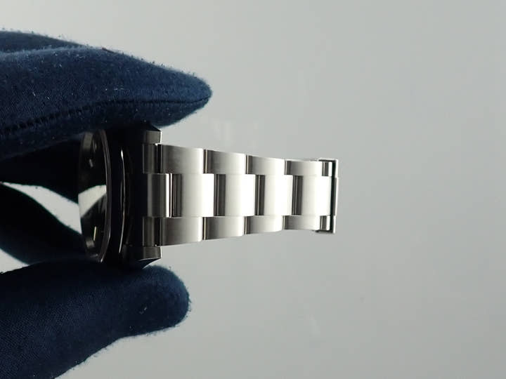 ロレックス オイスターパーペチュアル41 Ref.124300 ステンレススチール ブライトブラック文字盤
