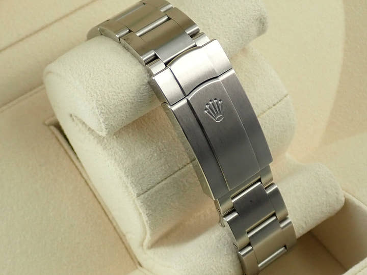 ロレックス オイスターパーペチュアル36 Ref.126000 ステンレススチール イエロー文字盤
