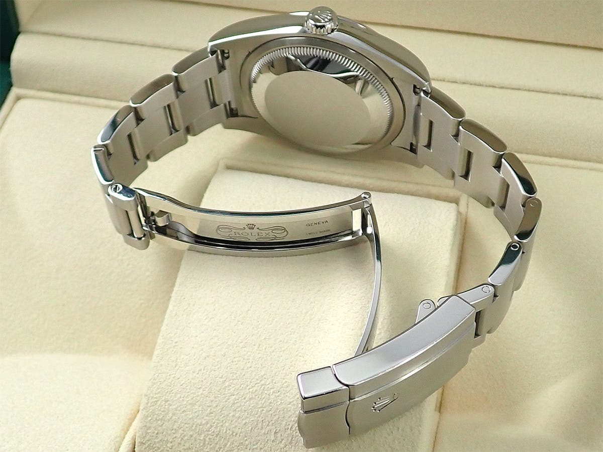 ロレックス オイスターパーペチュアル36 Ref.116000 ホワイト文字盤 中古 U7FXLWJZ