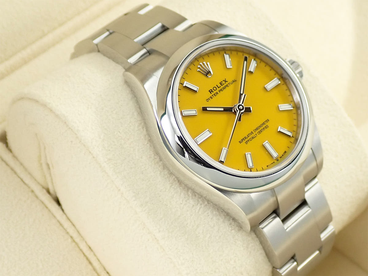 ロレックス オイスターパーペチュアル31 Ref.277200 イエロー文字盤 中古 M44P3W16
