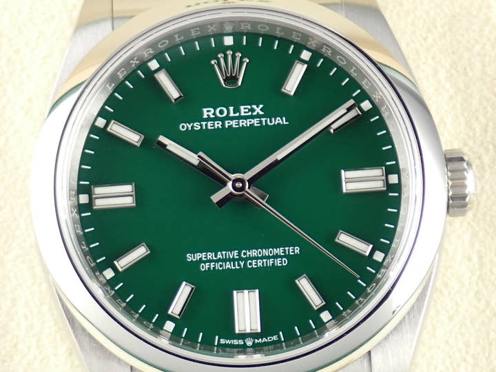 ロレックス オイスターパーペチュアル Ref.126000 グリーン文字盤 未使用 oyster-perpetual-39