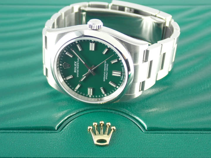 ロレックス オイスターパーペチュアル Ref.126000 グリーン文字盤 未使用 oyster-perpetual-39