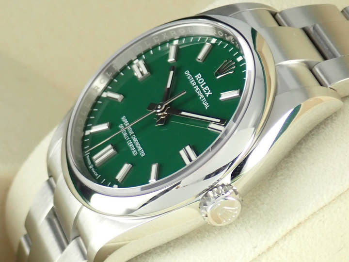 ロレックス オイスターパーペチュアル Ref.126000 グリーン文字盤 未使用 oyster-perpetual-40