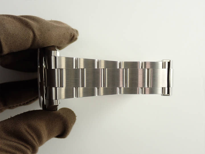 ロレックス オイスターパーペチュアル41 Ref.124300 ステンレススチール ブライトブルー文字盤