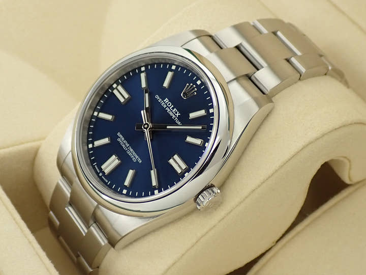 ロレックス オイスターパーペチュアル41 Ref.124300 ステンレススチール ブライトブルー文字盤
