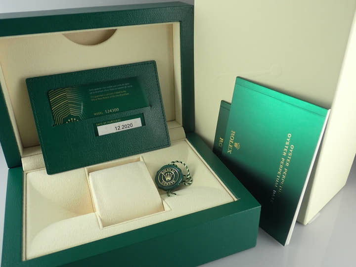 Rolex Oyster Perpetual Ref.124300 Coral Red Dial Unused oyster-perpetual-50