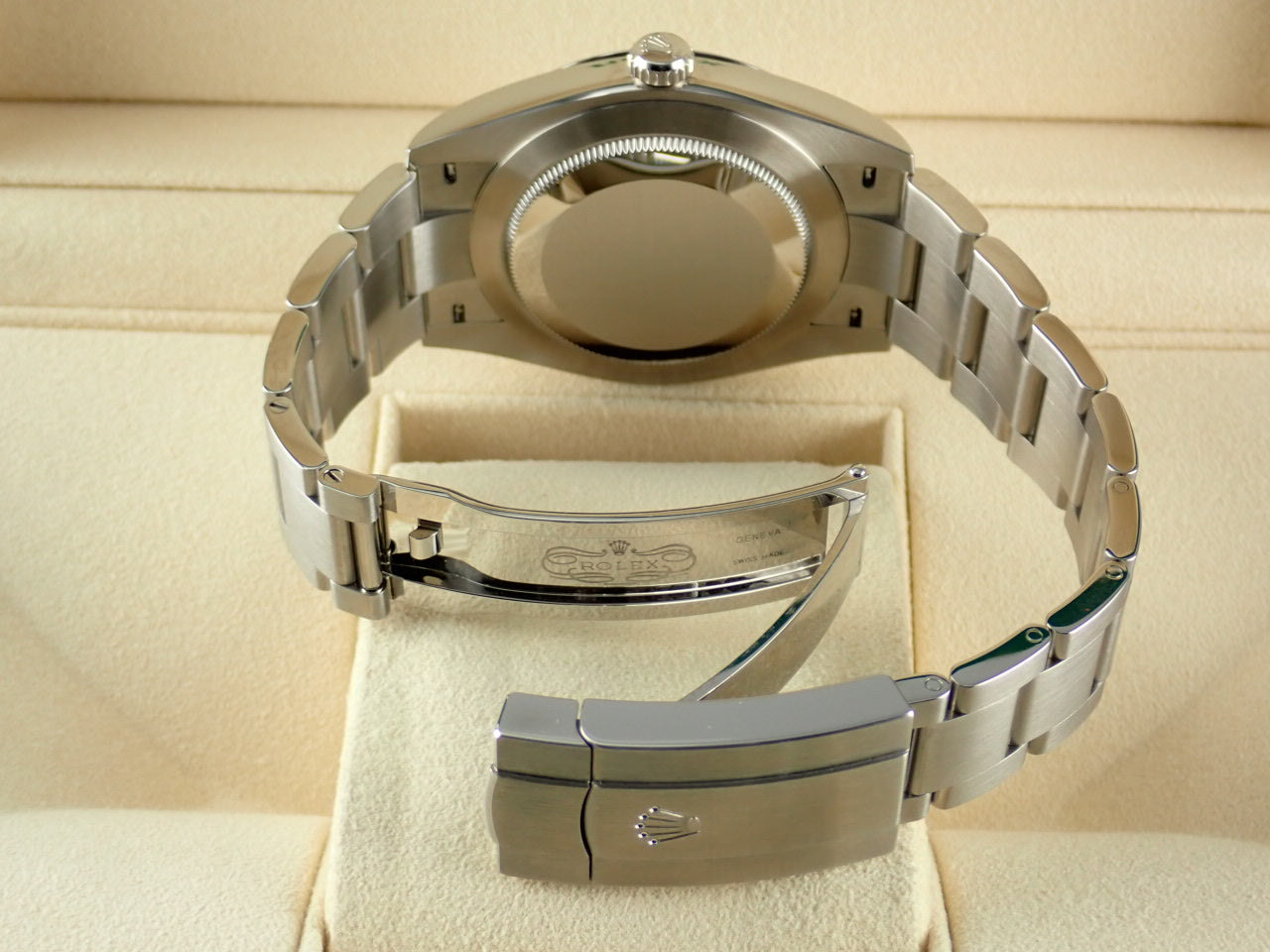 Rolex New Oyster Perpetual 41 Ref.124300