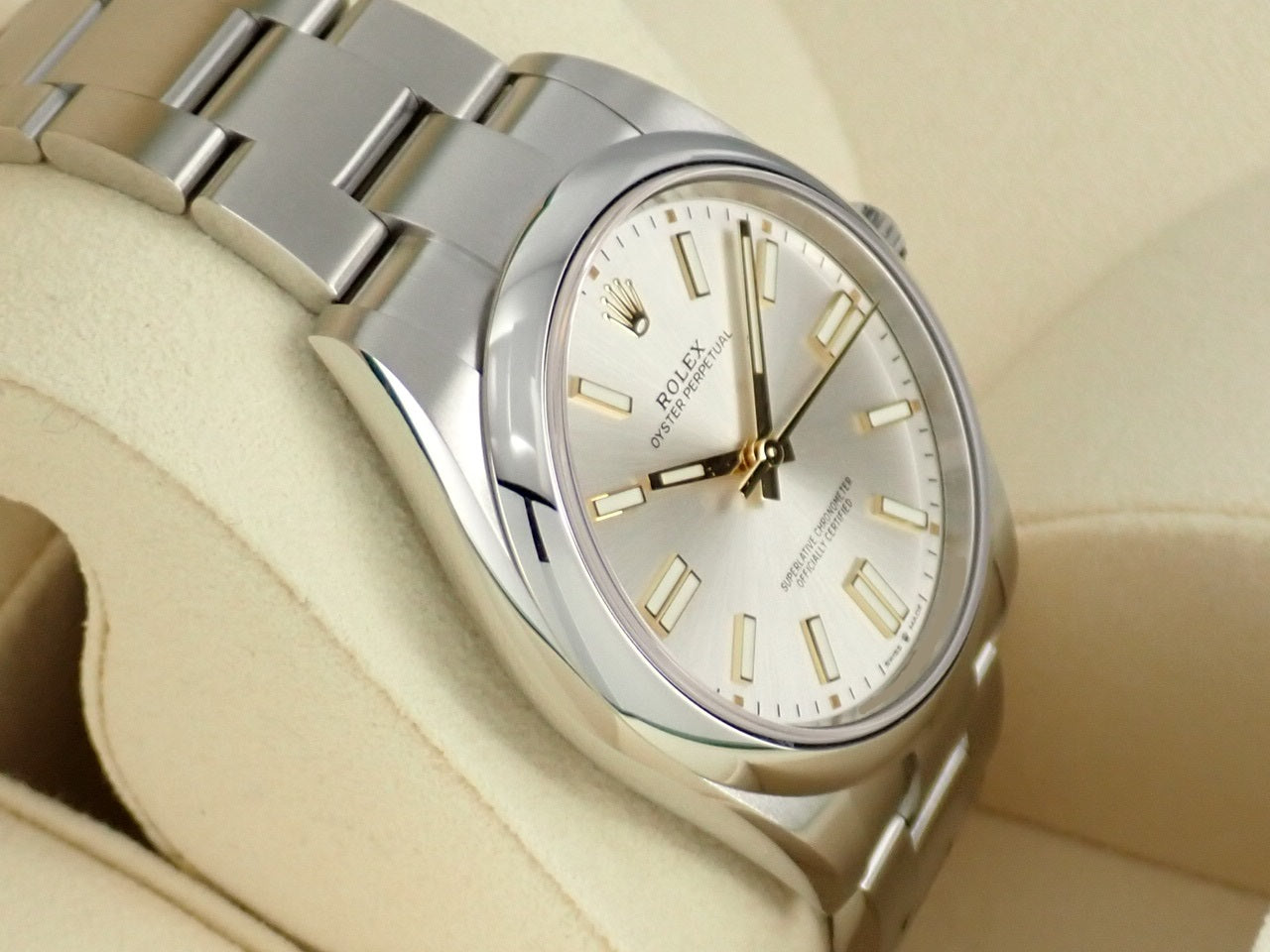 Rolex New Oyster Perpetual 41 Ref.124300