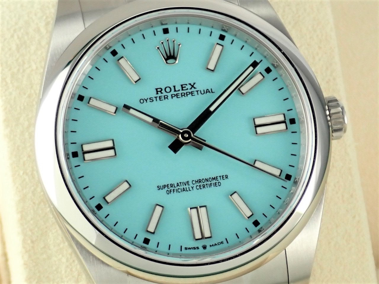 Rolex New Oyster Perpetual 41 Ref.124300