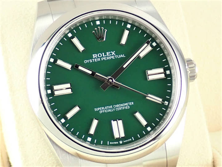 ロレックス オイスターパーペチュアル Ref.124300 グリーン文字盤 未使用 oyster-perpetual-63