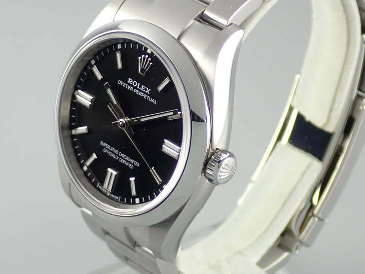 ロレックス オイスターパーペチュアル Ref.126000 ブラック文字盤 美品 oyster-perpetual-70