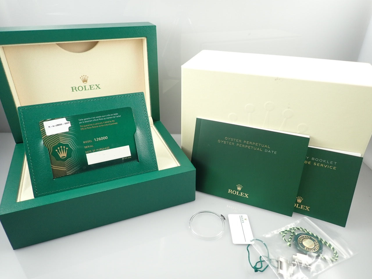 Rolex Oyster Perpetual 36 Green Dial [Excellent Condition] [New Warranty Card, Box, etc.]