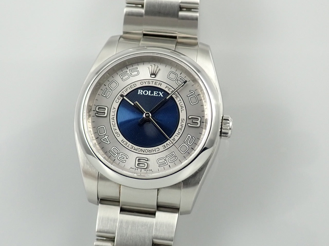 Rolex Oyster Perpetual 36 Blue Concentric x Silver Dial