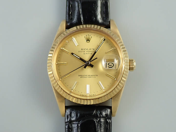Rolex Oyster Perpetual Date Ref. 15038 Yellow Gold Champagne Dial