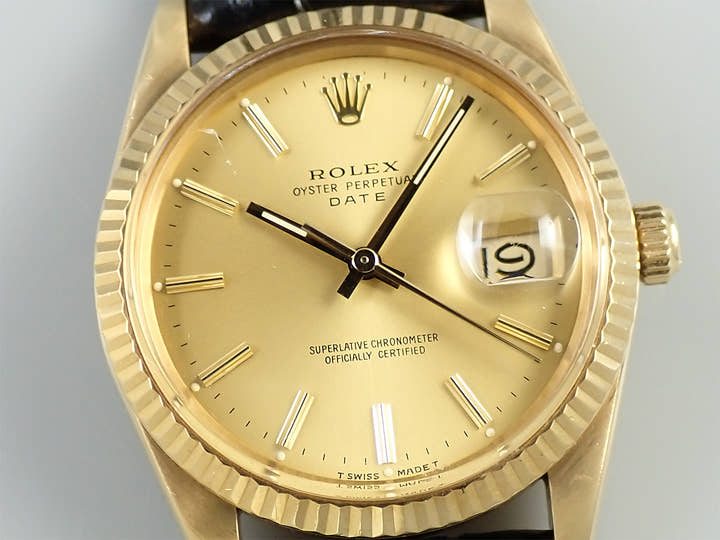 Rolex Oyster Perpetual Date Ref. 15038 Yellow Gold Champagne Dial