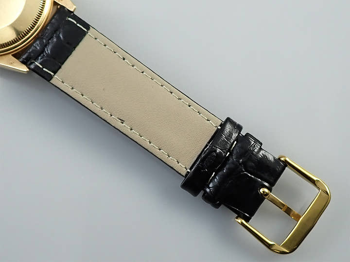 Rolex Oyster Perpetual Date Ref. 15038 Yellow Gold Champagne Dial