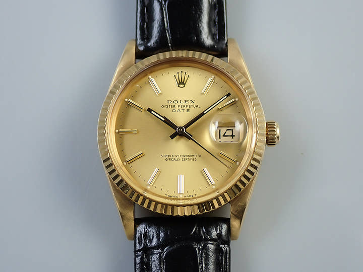 Rolex Oyster Perpetual Date Ref. 15038 Yellow Gold Champagne Dial