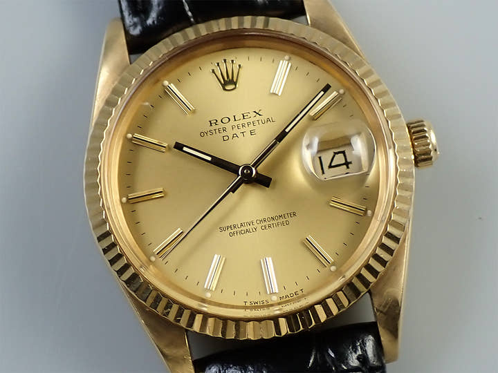 Rolex Oyster Perpetual Date Ref. 15038 Yellow Gold Champagne Dial