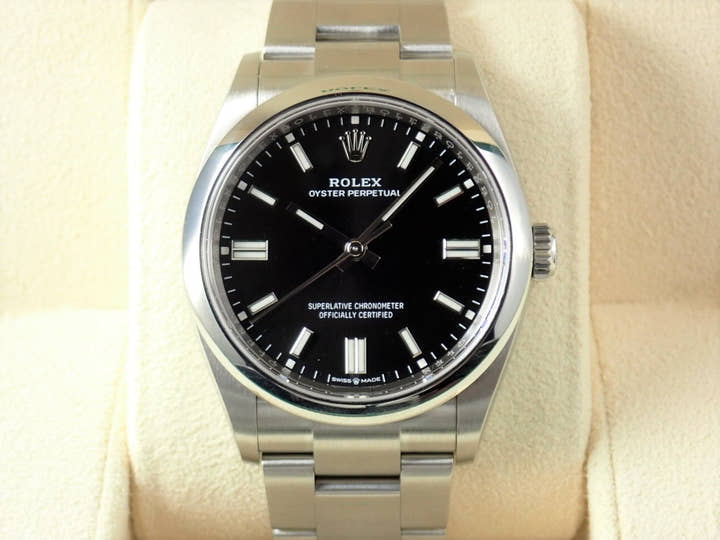 ロレックス オイスターパーペチュアル36 Ref.126000 ステンレススチール ブラック文字盤
