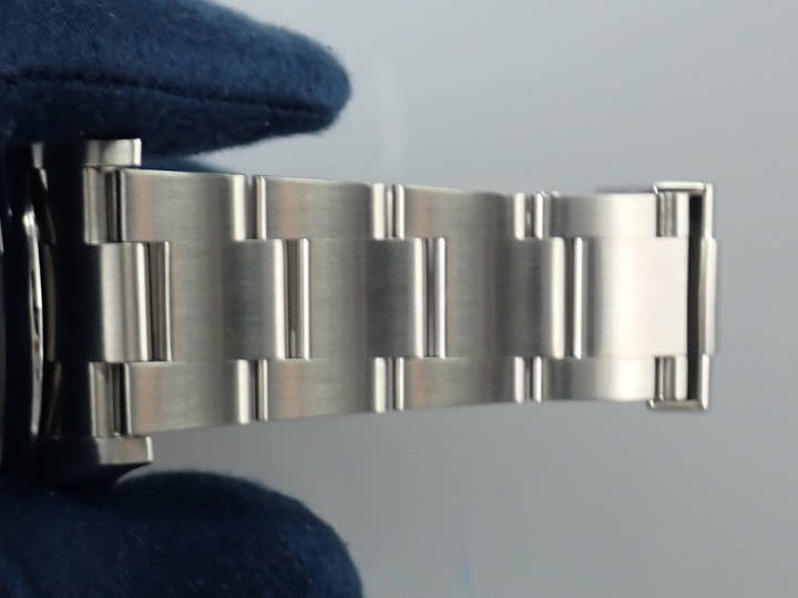 ロレックス オイスターパーペチュアル36 Ref.126000 ステンレススチール ブラック文字盤