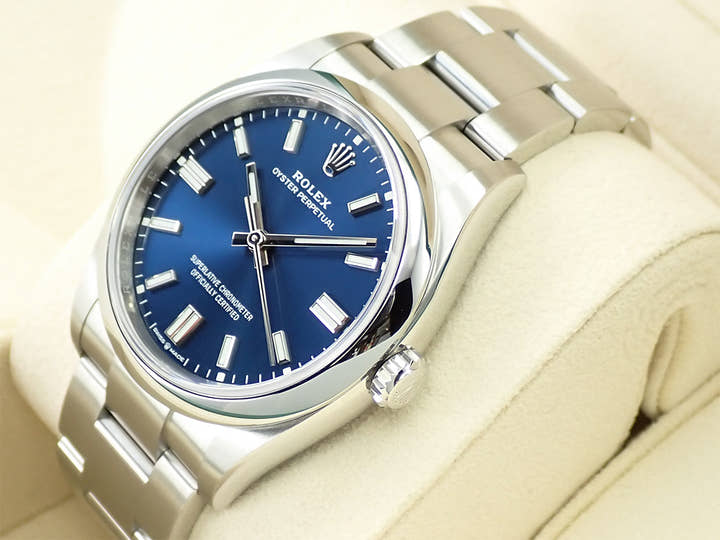 ロレックス オイスターパーペチュアル36 Ref.126000 ステンレススチール ブライトブルー文字盤