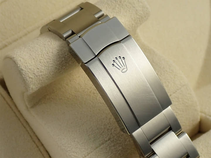ロレックス オイスターパーペチュアル36 Ref.126000 ステンレススチール ブラック文字盤