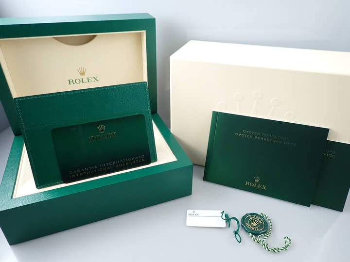 Rolex Oyster Perpetual 36 <Warranty, Box, etc.>